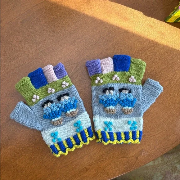 Handcrafted Blue and Green Fingerless Gloves - Picture 1 of 2